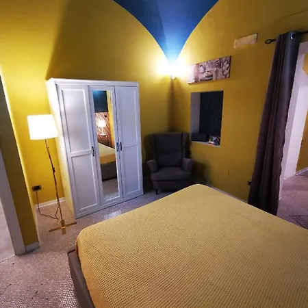 Hp Apartament Таормина